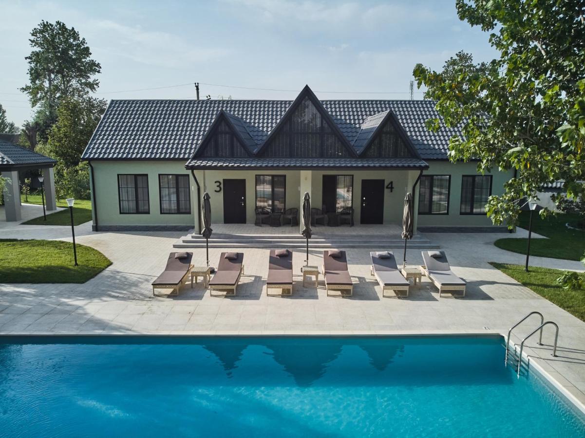 Lazy Seal Holiday Cottages Nabran Muqtedir Esterno foto